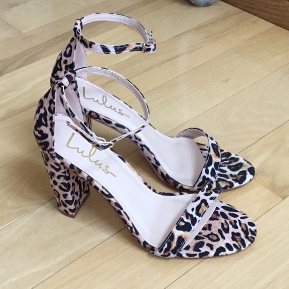 LULUS Leopard Print Chunky Open Toe Heels. Women’s size 8.5 - Picture 3 of 14